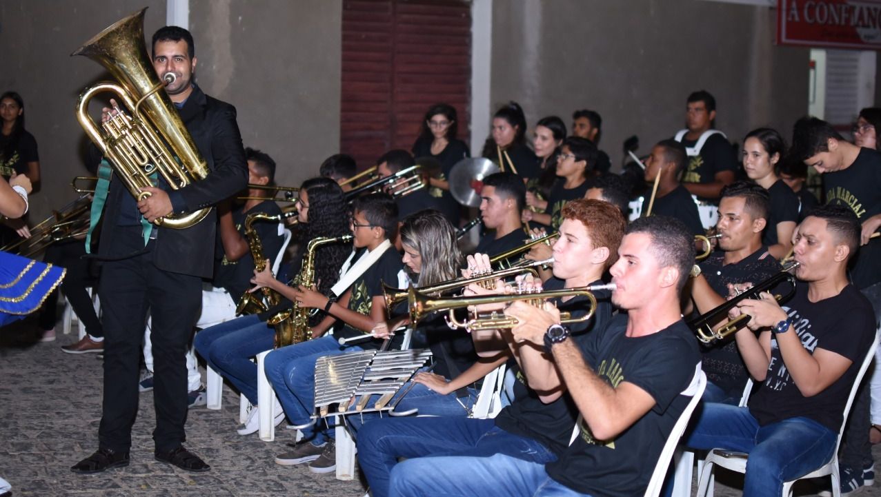 Leia mais sobre o artigo Musical de Natal do SCFV encanta população de Mato Grosso