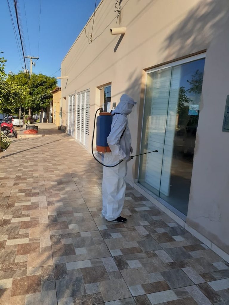Leia mais sobre o artigo Prefeitura de Mato Grosso realiza higienização em espaços públicos da cidade