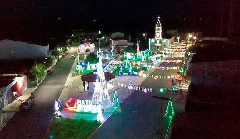 Leia mais sobre o artigo Natal Iluminado: prefeitura de Mato Grosso realiza acender das luzes